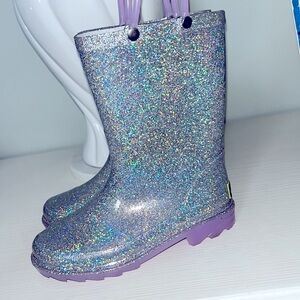 SZ 12 Glitter Rainboots with pull up straps. Only used a few times.
